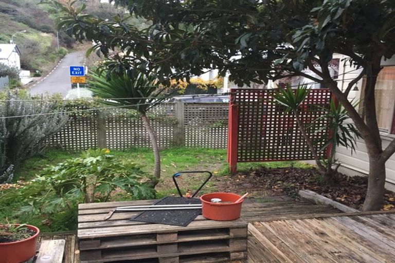 Photo of property in 15 Main Street, Hospital Hill, Napier, 4110