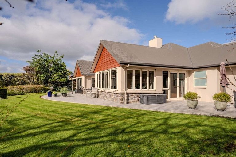 Photo of property in 9 Kotare Heights, Kerikeri, 0230