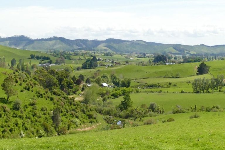 Photo of property in 361 Martin Road, Waerenga, Te Kauwhata, 3781