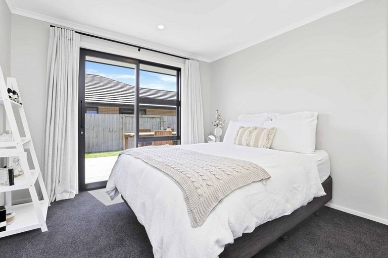 Photo of property in 2 Oderings Place, Huntington, Hamilton, 3210