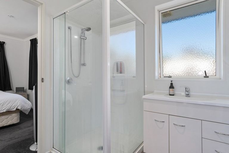 Photo of property in 14b Dunton Drive, Welcome Bay, Tauranga, 3112