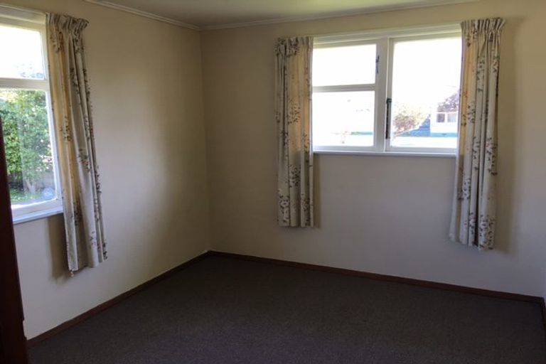 Photo of property in 75 Lipscombe Crescent, Havelock North, 4130