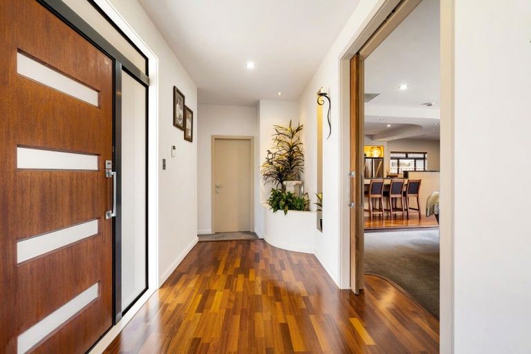 Photo of property in 58 Merlot Drive, Greenmeadows, Napier, 4112