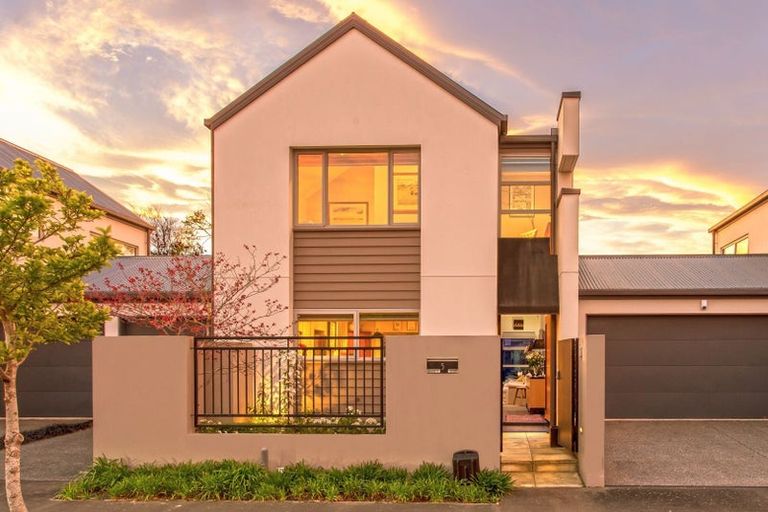 Photo of property in 5 Knowles Street, Merivale, Christchurch, 8052
