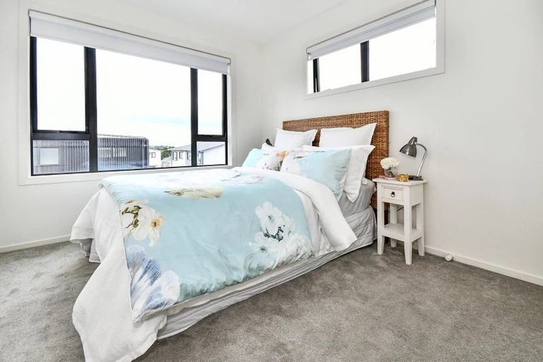 Photo of property in 2/75 Mcannalley Street, Manurewa East, Auckland, 2102