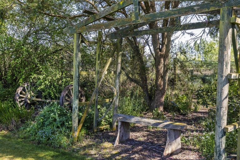 Photo of property in 1501 Tram Road, Swannanoa, Rangiora, 7475