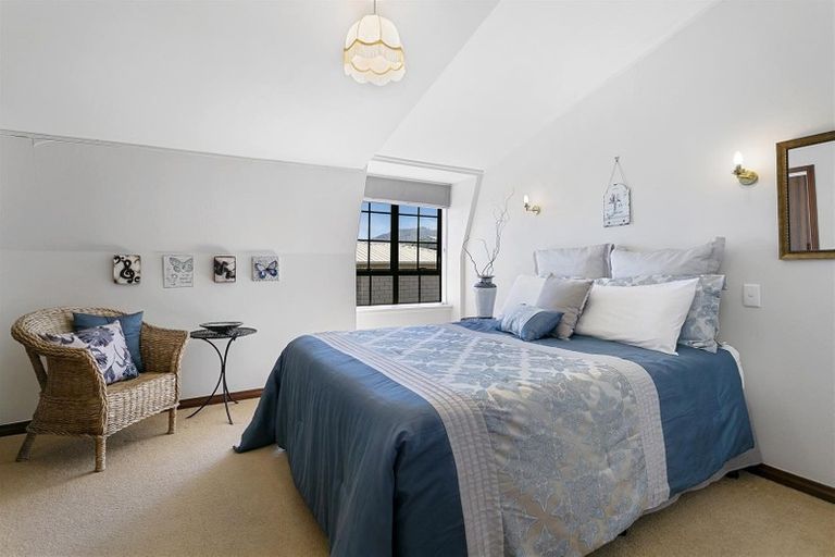 Photo of property in 46 Arrowsmith Avenue, Waipahihi, Taupo, 3330