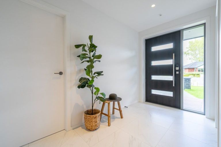 Photo of property in 14 Harrison Court, Te Anau, 9600