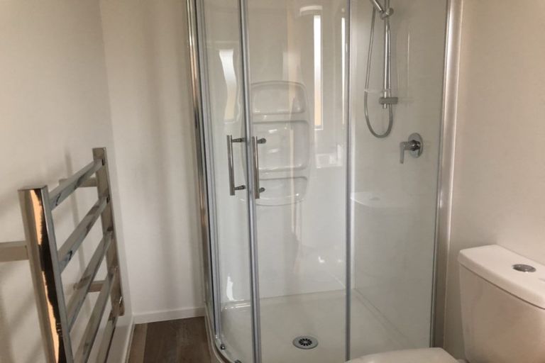 Photo of property in 23 Kennington Drive, Clendon Park, Auckland, 2103