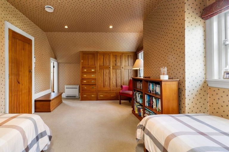 Photo of property in 186 Fendalton Road, Fendalton, Christchurch, 8052