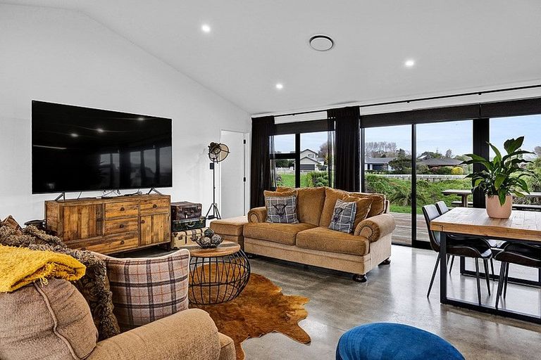 Photo of property in 51a Rata Street, Hawera, 4610