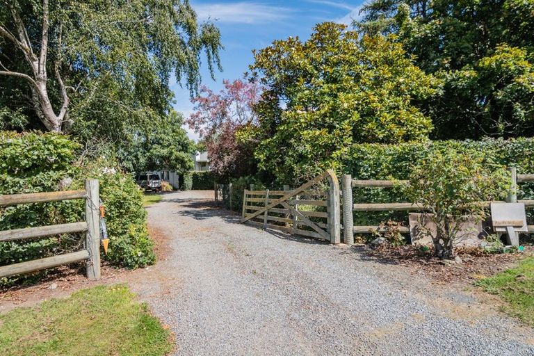 Photo of property in 381 Pareora River Road, Saint Andrews, Timaru, 7972