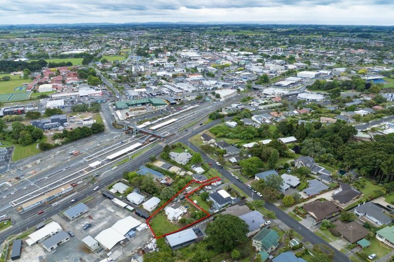 Photo of property in 5 Carlton Road, Pukekohe, 2120