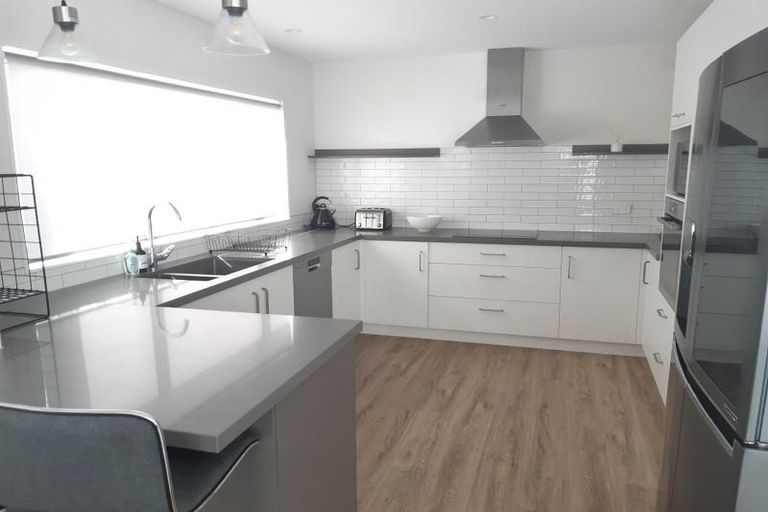 Photo of property in 3 Danden Way, Pukekohe, 2120