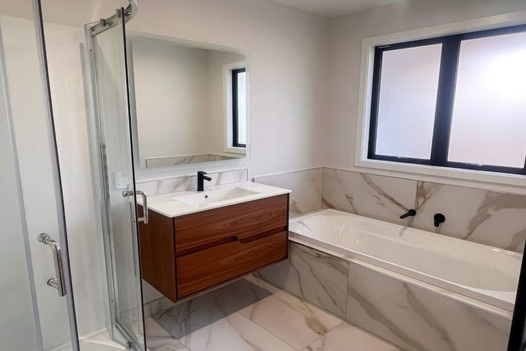 Photo of property in 35 Russell Lilley Drive, Rolleston, 7614