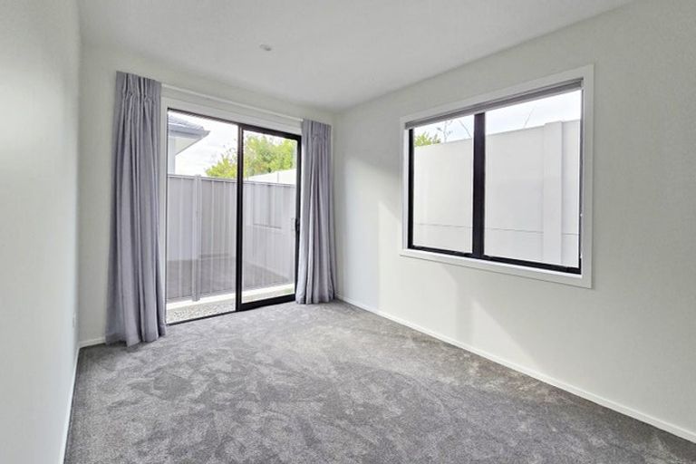 Photo of property in 16 George Yee Place, Taradale, Napier, 4112