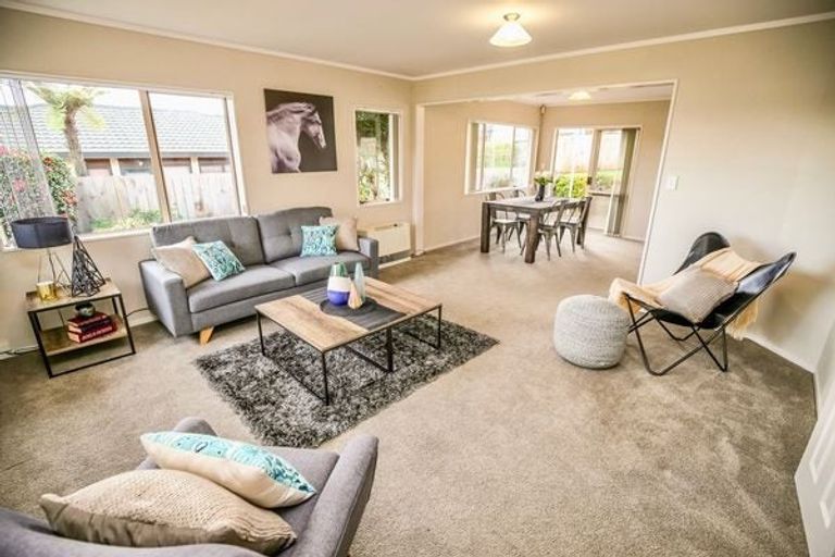 Photo of property in 21 Lochinver Drive, Nawton, Hamilton, 3200