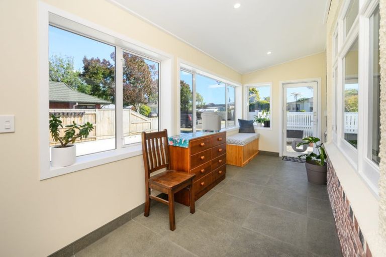 Photo of property in 90 Limbrick Street, Terrace End, Palmerston North, 4410