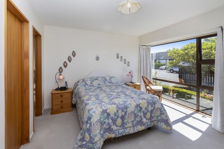 Photo of property in 1b Saint Clio Street, Ilam, Christchurch, 8041