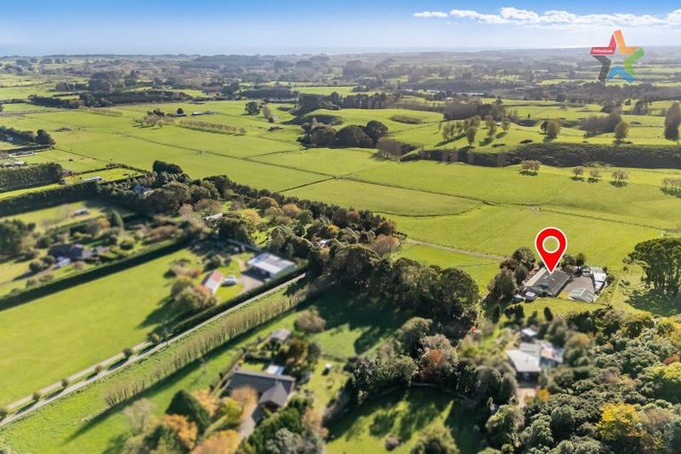 Photo of property in 80 Greenwood Boulevard, Otaki, 5512