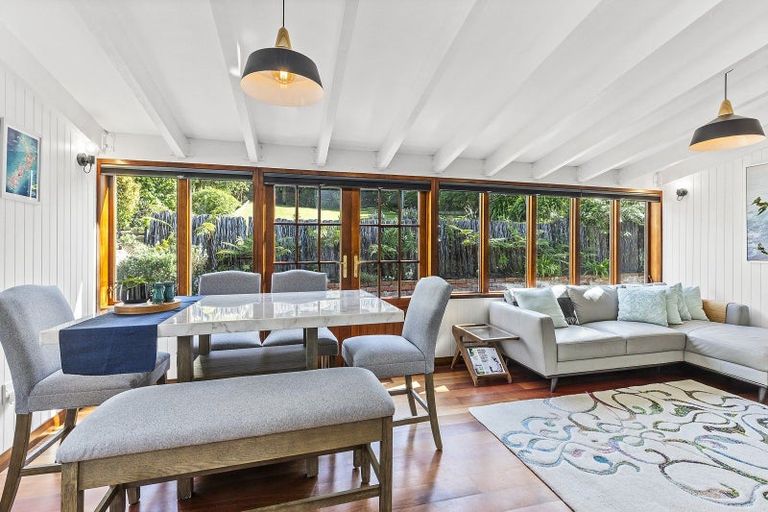 Photo of property in 38 Cashmere Avenue, Khandallah, Wellington, 6035