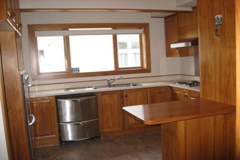 Photo of property in 6 Strathavon Road, Miramar, Wellington, 6022