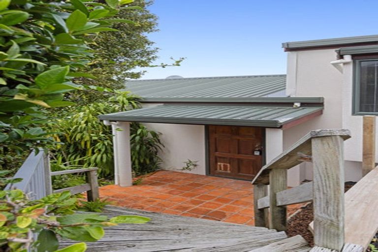 Photo of property in 4a Orewa Heights Crescent, Orewa, 0931