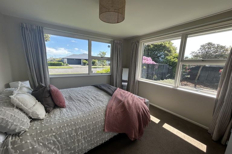 Photo of property in 6 Templetons Road, Hillmorton, Christchurch, 8025