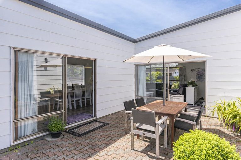 Photo of property in 18 Sunshine Avenue, Paraparaumu, 5032