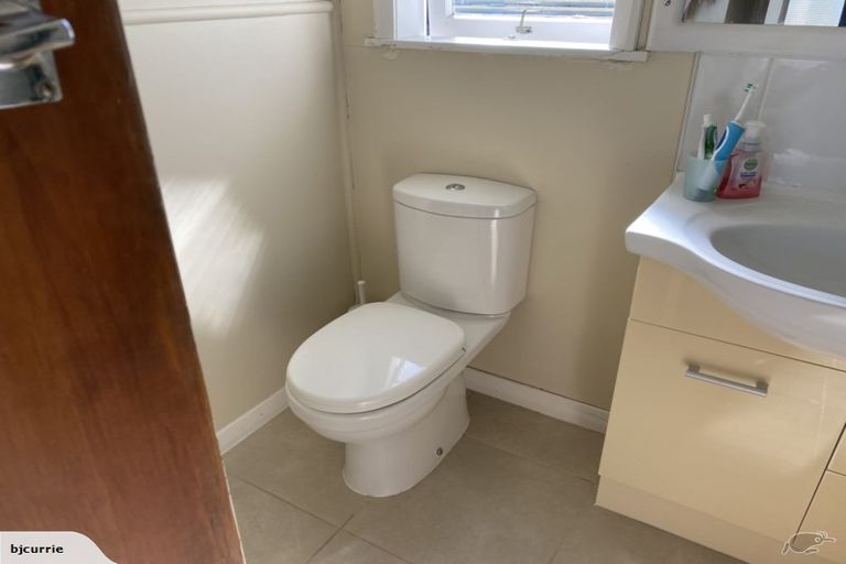 Photo of property in 3-5 Trent Avenue, Hokowhitu, Palmerston North, 4410