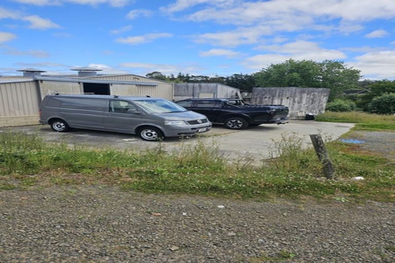 Photo of property in 131 Trigg Road, Kumeu, 0891