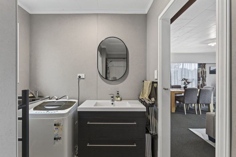 Photo of property in 85 Fulford Street, New Plymouth, 4310