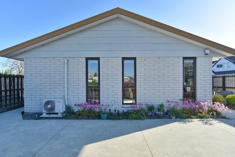 Photo of property in 1/31 Pavitt Street, Richmond, Christchurch, 8013