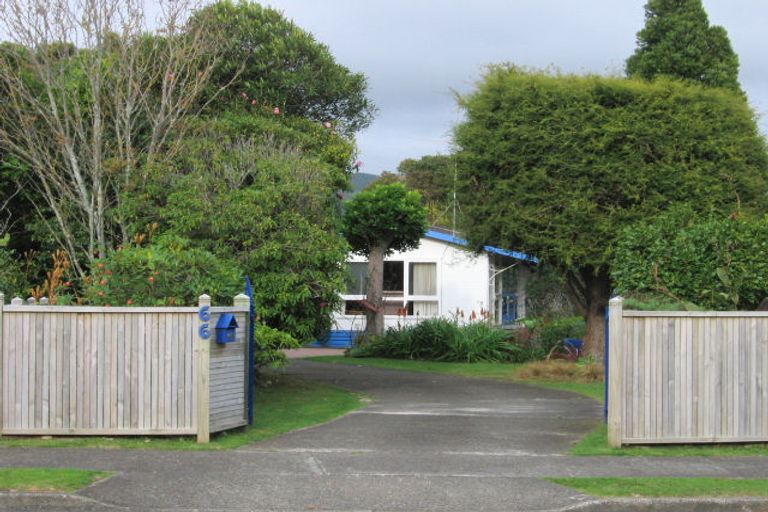 Photo of property in 66 Rimu Street, Waikanae, 5036