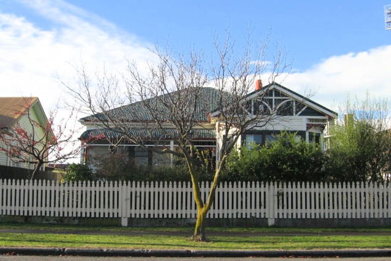 Photo of property in 113 Vigor Brown Street, Napier South, Napier, 4110