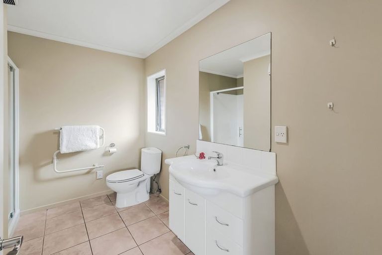 Photo of property in 47 Rolleston Drive, Rolleston, 7614