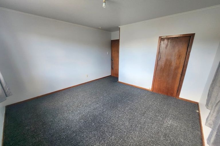 Photo of property in 105 Tidal Road, Mangere, Auckland, 2022