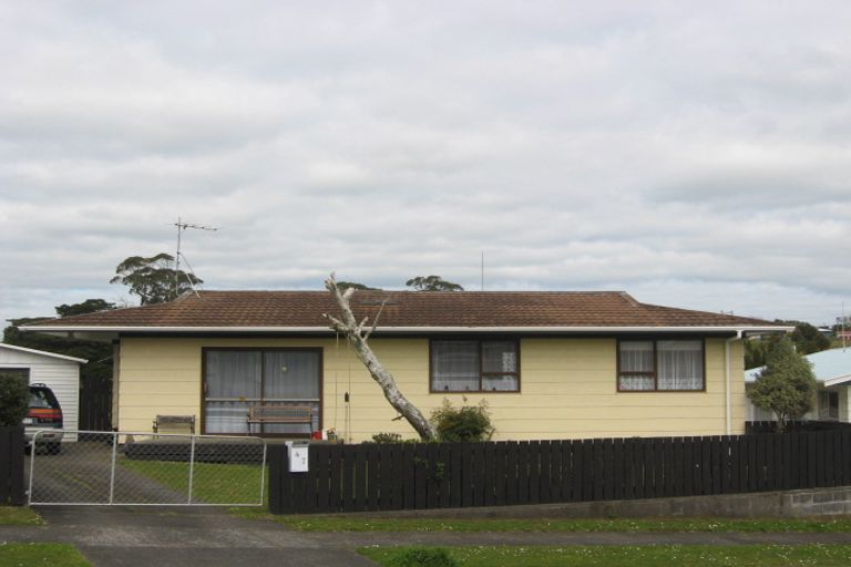 Photo of property in 47 Penrith Street, Westown, New Plymouth, 4310