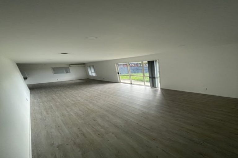 Photo of property in 42 Michael Jones Drive, Flat Bush, Auckland, 2019