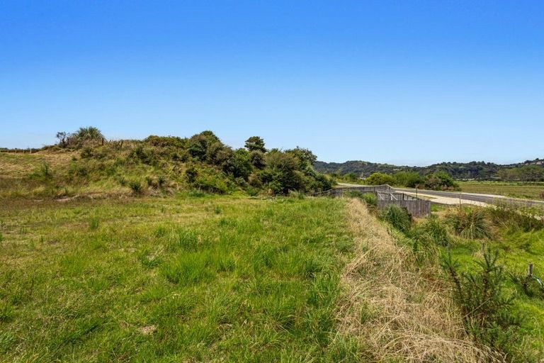 Photo of property in 12 Karanema Place, Coastlands, Whakatane, 3120