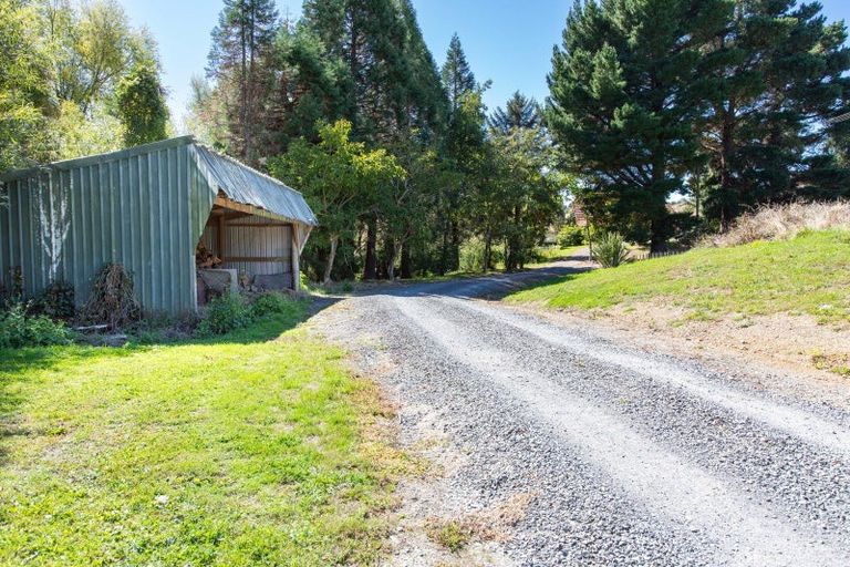 Photo of property in 45 Riverdale Road, Dannevirke, 4930