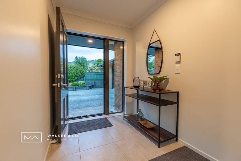 Photo of property in 65 Percy Kinsman Crescent, Riverstone Terraces, Upper Hutt, 5018
