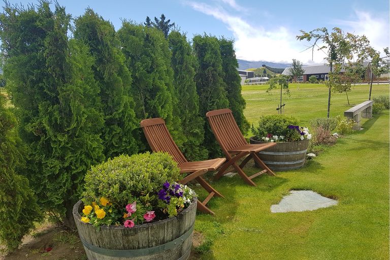 Photo of property in 1 Ash Lane, Cromwell, 9310