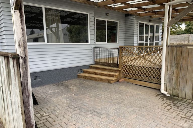 Photo of property in 11 Russell Road, Fairy Springs, Rotorua, 3015