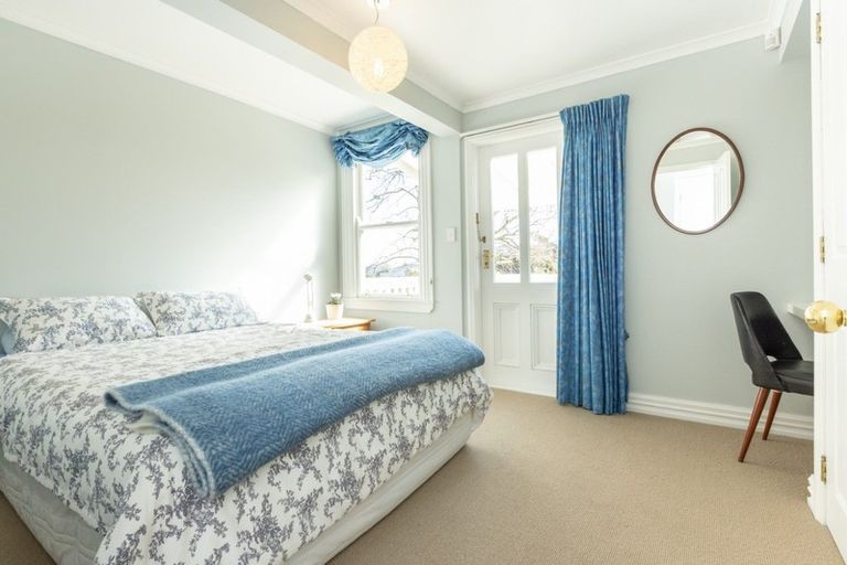 Photo of property in 43 May Avenue, Hospital Hill, Napier, 4110