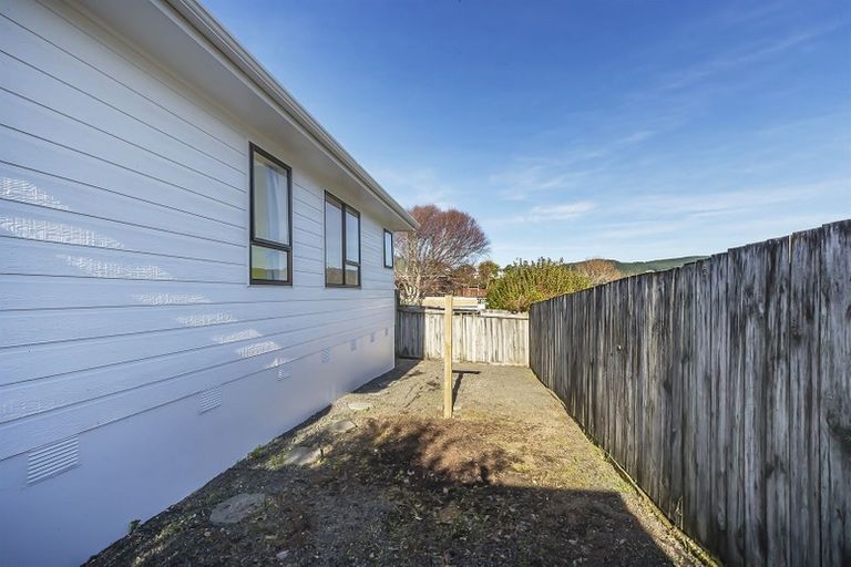 Photo of property in 29a Cecil Road, Tawa, Wellington, 5028