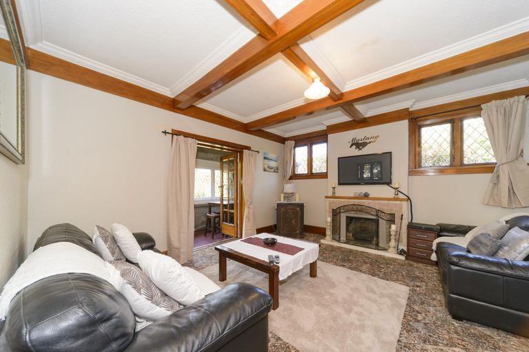 Photo of property in 8 Annandale Avenue, Takaro, Palmerston North, 4410