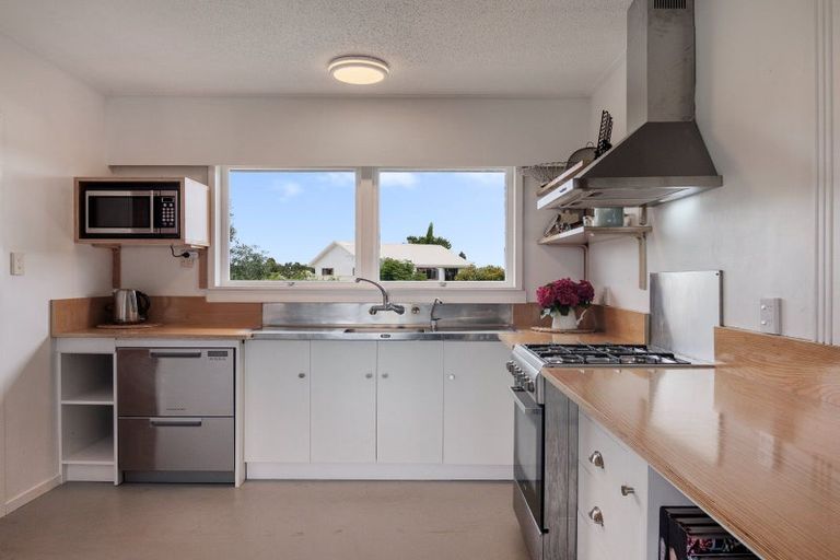 Photo of property in 3 Sunny Bay Road, Matua, Tauranga, 3110