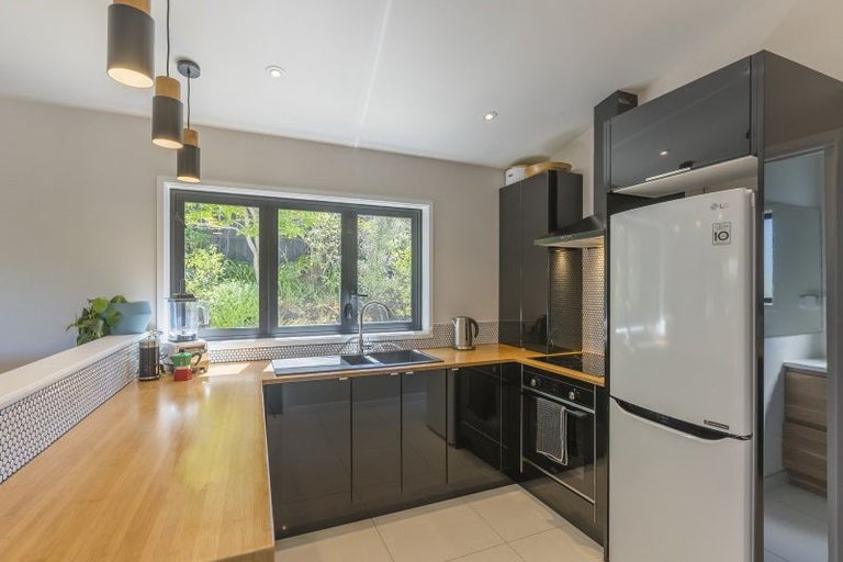 Photo of property in 69 Golf Road, Paraparaumu Beach, Paraparaumu, 5032