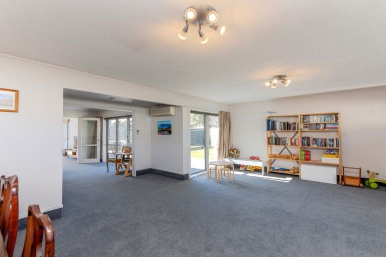 Photo of property in 11 Goya Place, Bishopdale, Christchurch, 8051